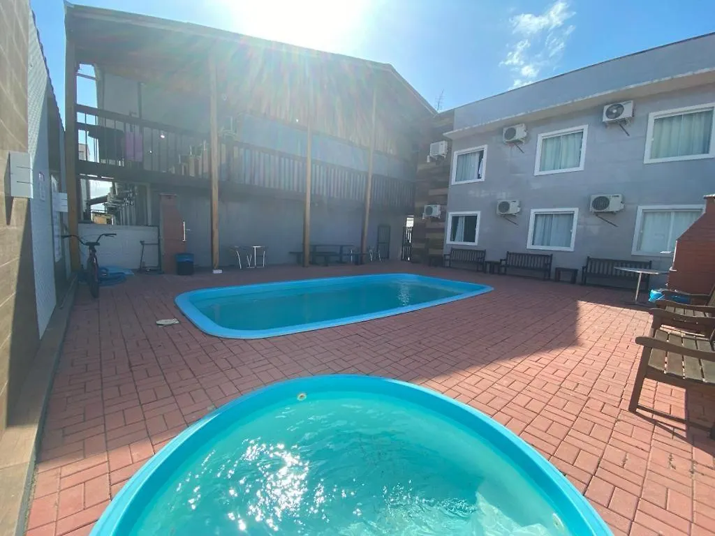 Apartamento Disponivel Virada - Estúdios e suítes com piscina, ar, wifi e estacionamento - BRUNO KLEMTZ - Casa Olinda Porto Belo Brasil