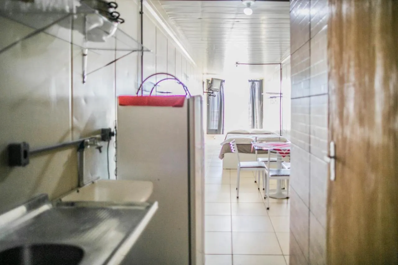 Disponivel Virada - Estúdios e suítes com piscina, ar, wifi e estacionamento - BRUNO KLEMTZ - Casa Olinda Porto Belo
