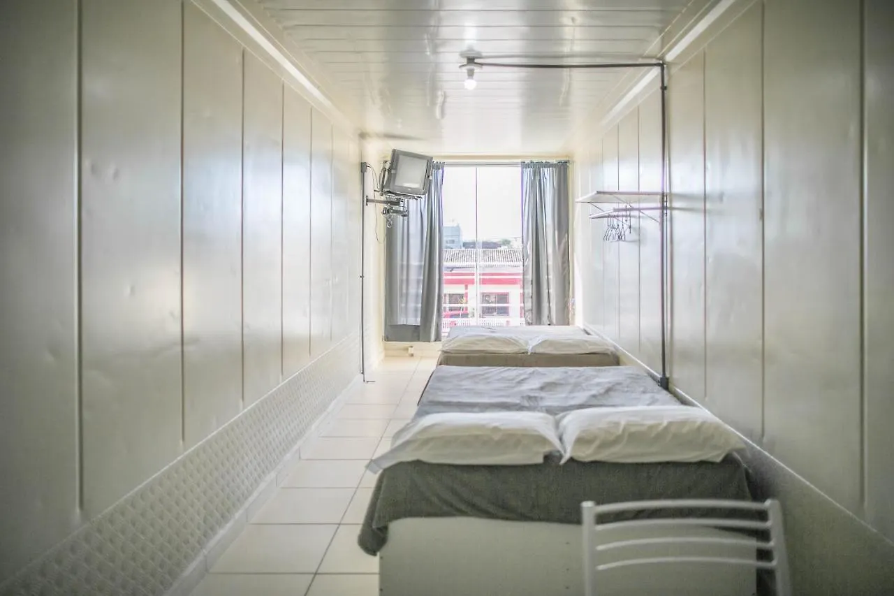 Disponivel Virada - Estúdios e suítes com piscina, ar, wifi e estacionamento - BRUNO KLEMTZ - Casa Olinda Porto Belo