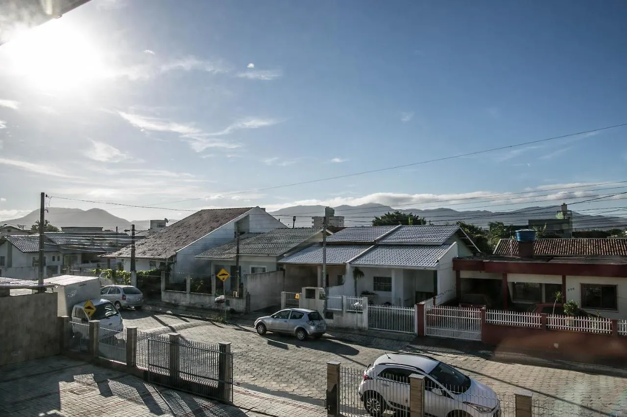 Apartamento Disponivel Virada - Estúdios e suítes com piscina, ar, wifi e estacionamento - BRUNO KLEMTZ - Casa Olinda Porto Belo