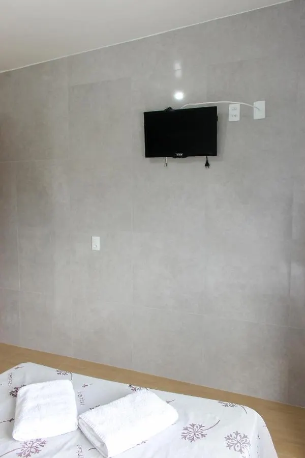 Disponivel Virada - Estúdios e suítes com piscina, ar, wifi e estacionamento - BRUNO KLEMTZ - Casa Olinda Porto Belo